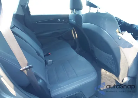 2017 Kia Sorento 2.4L L from USA, damaged, VIN 5XYPG4A30HG226250